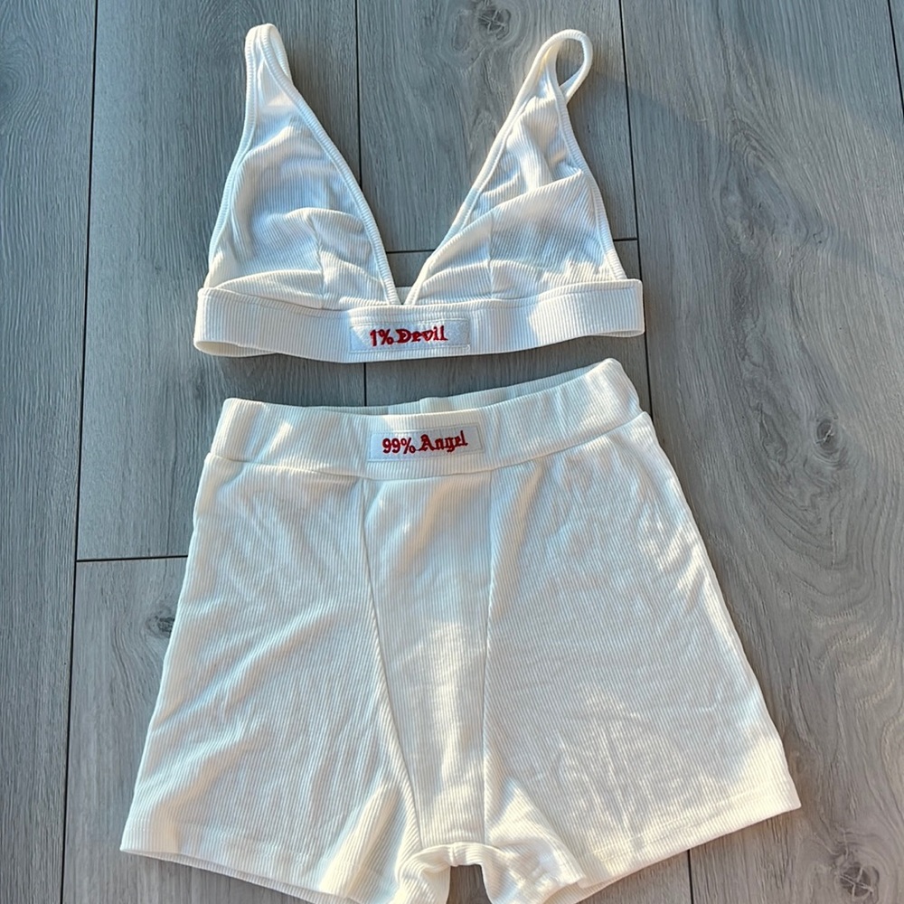 PRINCE White Set